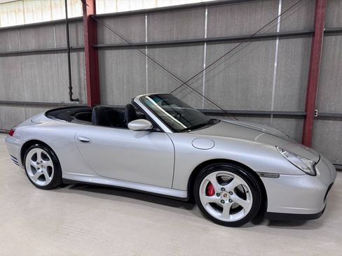 Used 2004 Porsche 911 Carrera 4S AWD/4WD image 40