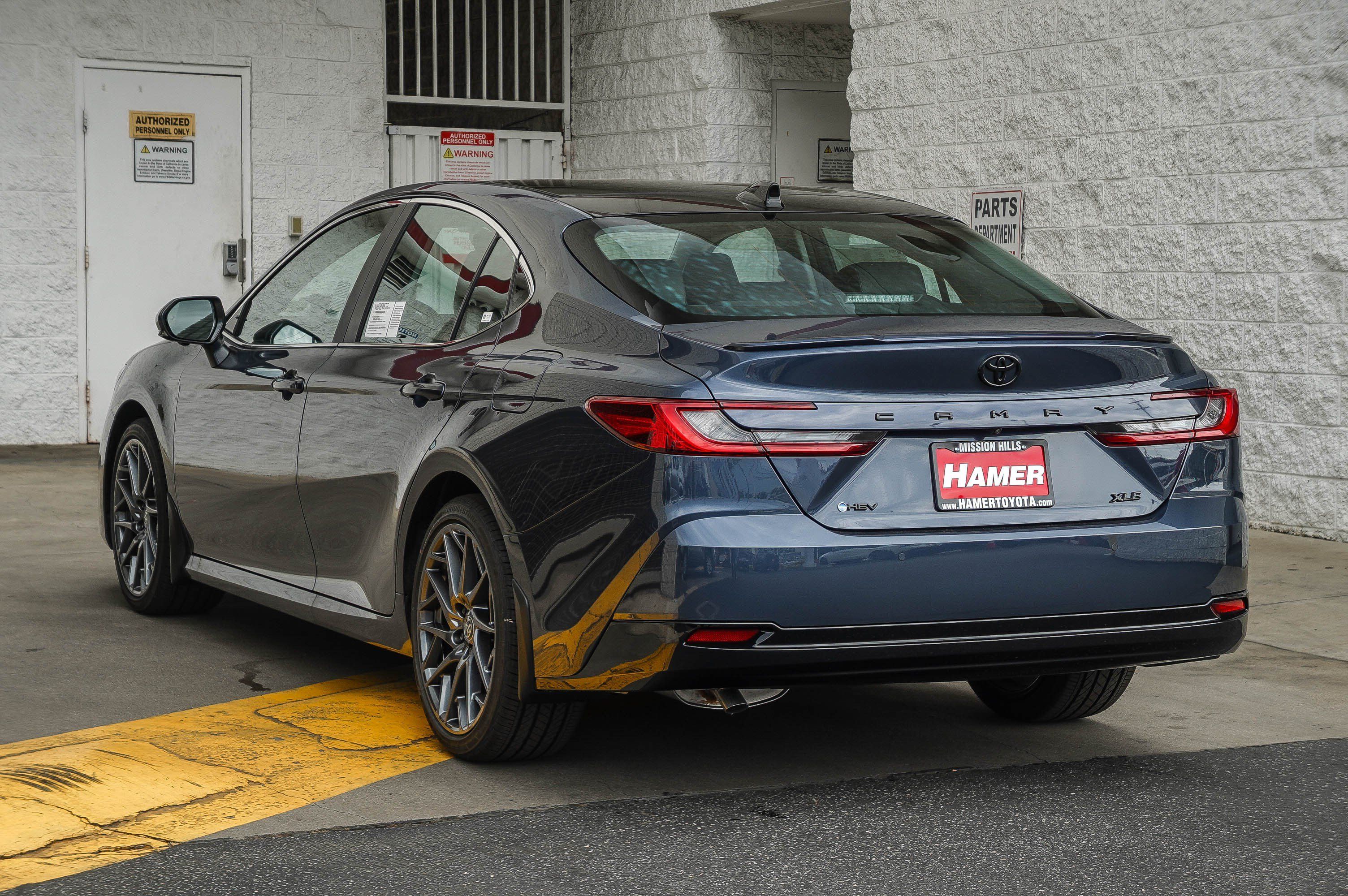 New 2026 Toyota Camry XLE FWD image 5