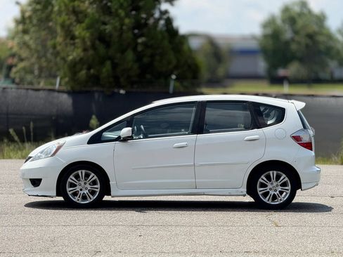 Used 2010 Honda Fit Sport image 8