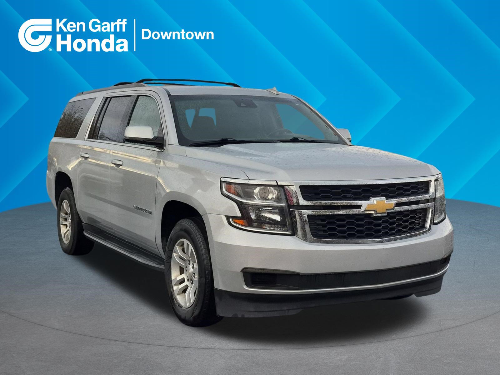 Used 2019 Chevrolet Suburban LS w/ Max Trailering Package AWD/4WD image 1