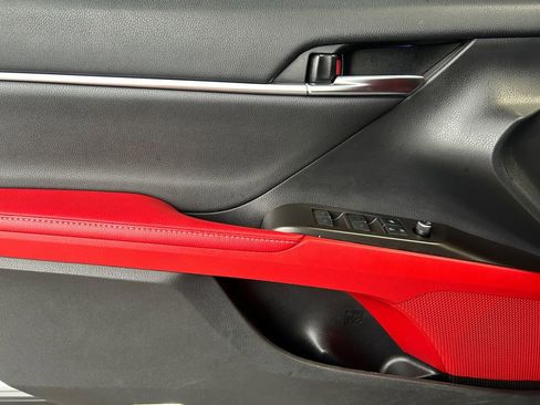 Used 2022 Toyota Camry XSE image 22