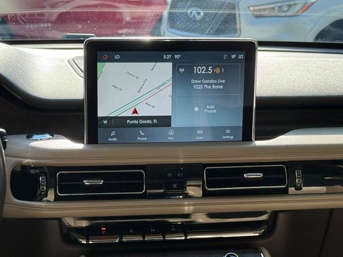 Used 2021 Lincoln Aviator Reserve RWD image 12