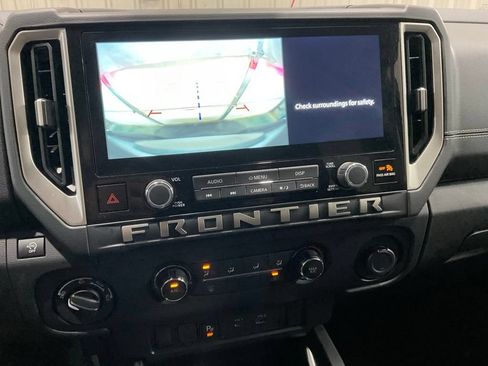 Used 2026 Nissan Frontier SV AWD/4WD image 18