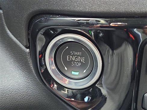 New 2025 GMC Sierra 1500 Elevation w/ Elevation Premium Package image 12