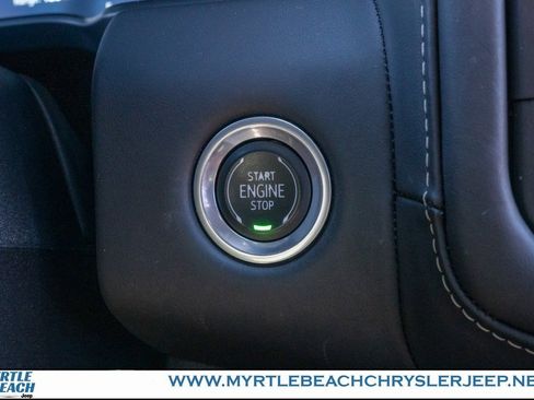 Used 2024 GMC Yukon Denali Ultimate image 30