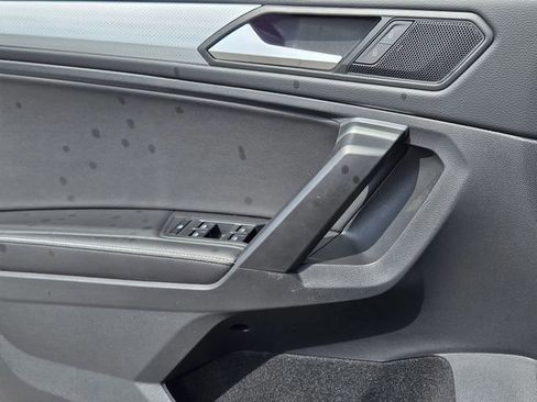 Used 2023 Volkswagen Tiguan S image 22