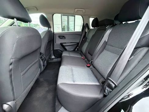 Used 2021 Nissan Rogue S AWD/4WD image 16
