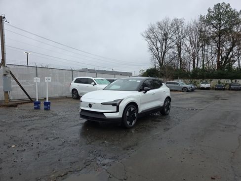 New 2025 Volvo EX30 Plus w/ Protection Package Premier image 1