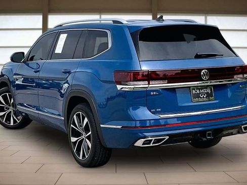 Used 2025 Volkswagen Atlas SEL Premium R-Line AWD/4WD image 13