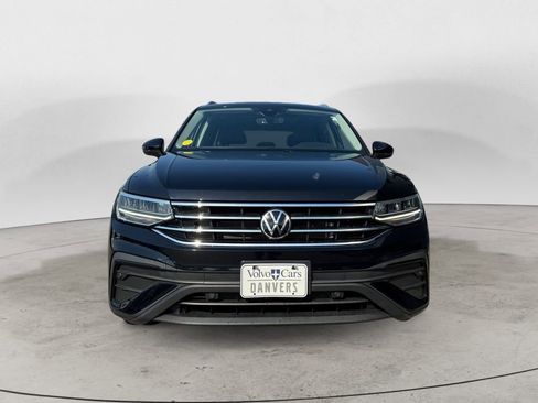 Used 2022 Volkswagen Tiguan SE AWD/4WD image 25