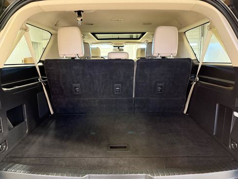 Used 2024 Ford Expedition Max Limited AWD/4WD image 29