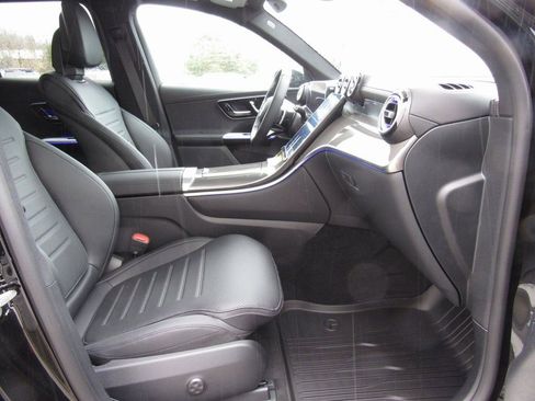 New 2026 Mercedes-Benz GLC 300 4MATIC image 18