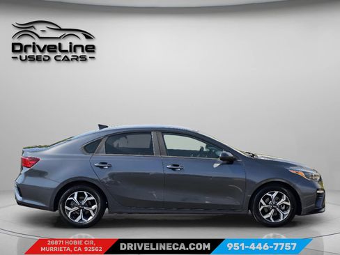 Used 2019 Kia Forte LXS FWD image 13