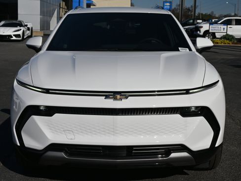 New 2026 Chevrolet Equinox EV LT w/ Convenience Package II image 5