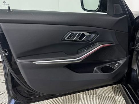 Used 2022 BMW 330i xDrive Sedan w/ Driving Assistance Package image 9