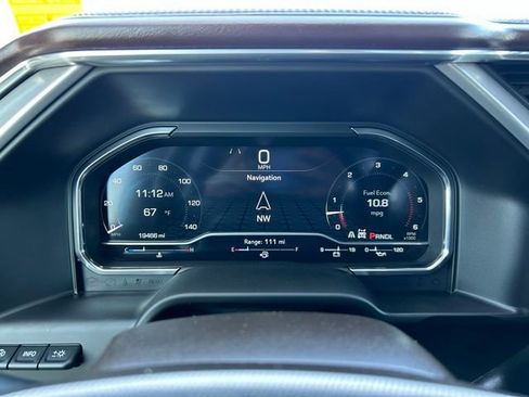 Used 2025 GMC Sierra 3500 Denali w/ Denali Reserve Package AWD/4WD image 29