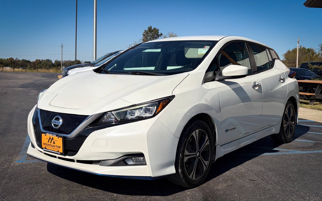 Used 2019 Nissan Leaf SV Plus w/ SV Plus Technology Package FWD image 15