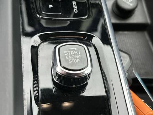 Used 2024 Volvo S60 B5 Core w/ Climate Package FWD image 11