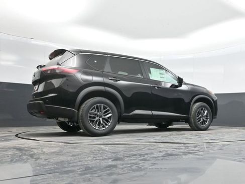 New 2026 Nissan Rogue S image 42
