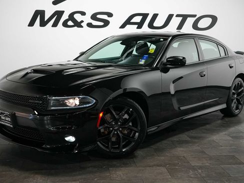 Used 2022 Dodge Charger GT w/ Blacktop Package RWD image 2