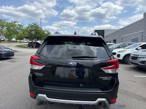 Used 2024 Subaru Forester Touring AWD/4WD image 4