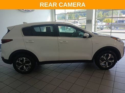 Used 2020 Kia Sportage LX w/ LX Popular Package AWD/4WD image 13