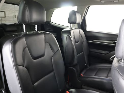 Used 2020 Kia Telluride S AWD/4WD image 35