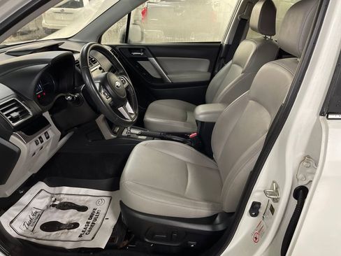 Used 2017 Subaru Forester 2.5i Limited image 10