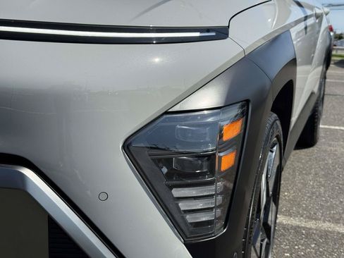 Used 2024 Hyundai Kona Limited AWD/4WD image 10