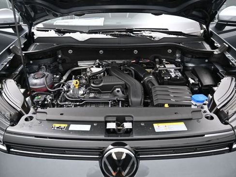 New 2026 Volkswagen Taos SE AWD/4WD image 15