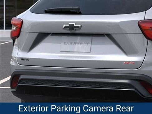 New 2026 Chevrolet Trax RS w/ Sunroof Package FWD image 16