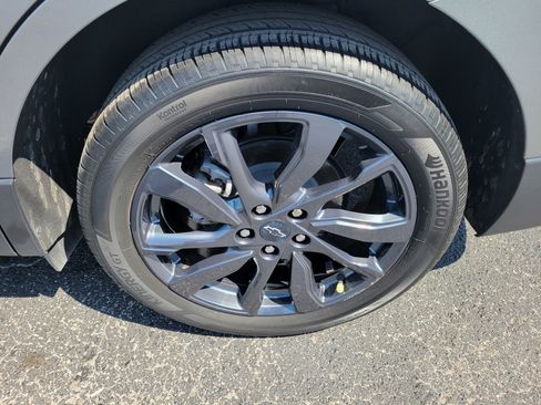 Used 2023 Chevrolet Equinox RS w/ LPO, Cargo Package image 35