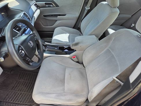 Used 2013 Honda Accord LX image 9