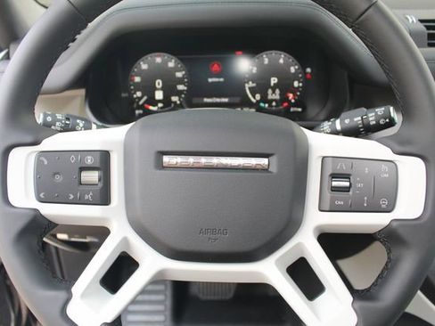 New 2025 Land Rover Defender 130 X-Dynamic SE image 16