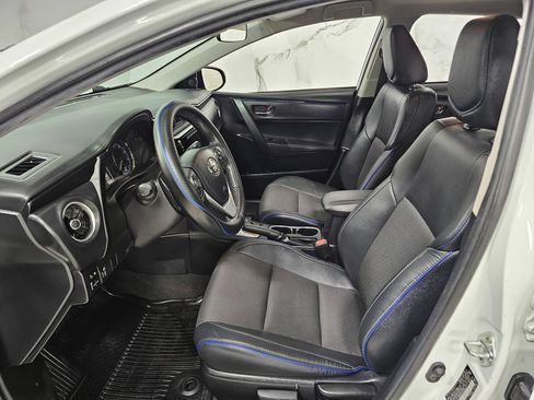 Used 2019 Toyota Corolla SE FWD image 22