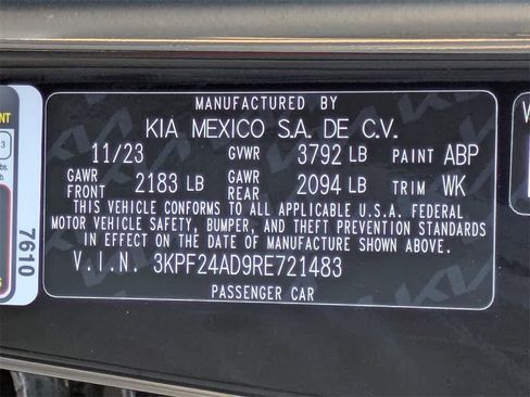 Used 2024 Kia Forte LXS image 30