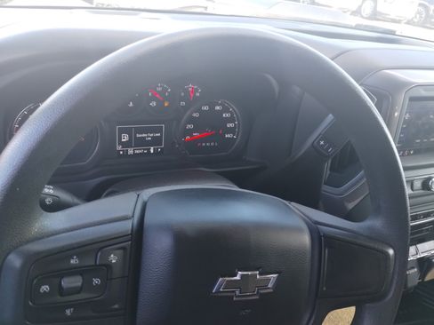 Used 2022 Chevrolet Silverado 1500 Custom Trail Boss image 11