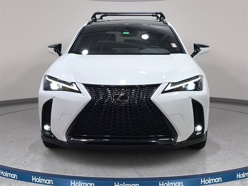 Used 2023 Lexus UX 250h F Sport image 3