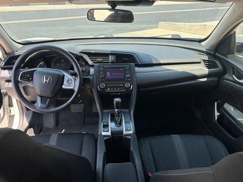 Used 2019 Honda Civic LX image 9