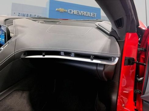 Used 2024 Chevrolet Corvette Stingray Preferred Conv w/ Z51 Performance Package RWD image 19