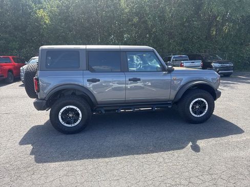 Used 2023 Ford Bronco Badlands AWD/4WD image 8
