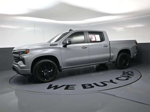 Used 2024 Chevrolet Silverado 1500 RST w/ Dark Appearance Package AWD/4WD image 6