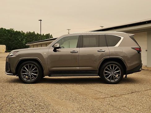 Used 2023 Lexus LX 600 F Sport w/ Accessory Package (P3) AWD/4WD image 2