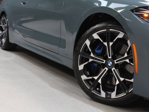 Used 2025 BMW 430i xDrive Convertible w/ M Sport Package image 7