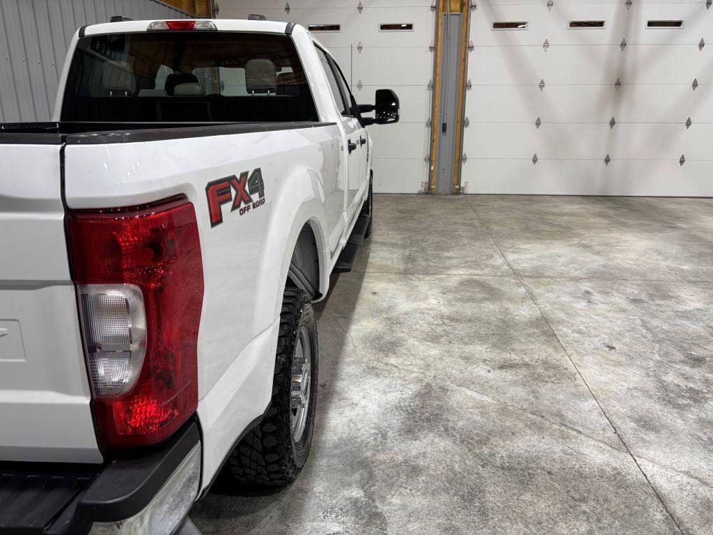 Used 2022 Ford F250 XL w/ Power Equipment Group AWD/4WD image 10