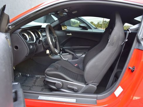 Used 2013 Ford Mustang Boss 302 w/ Boss 302 Accessory Pkg image 15