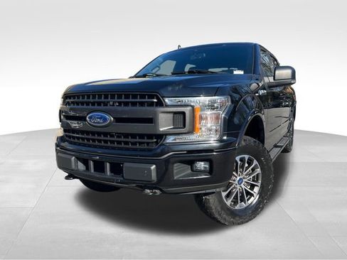 Used 2019 Ford F150 XLT w/ Equipment Group 302A Luxury image 9