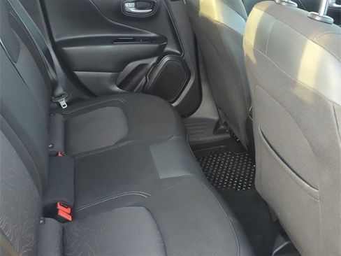 Used 2023 Jeep Renegade Latitude w/ Sun/Sound Group image 24