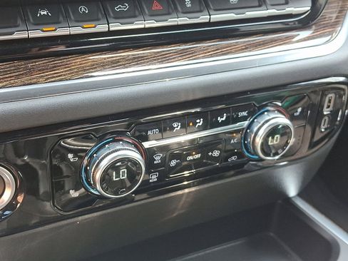 Certified 2023 GMC Sierra 1500 Elevation image 19