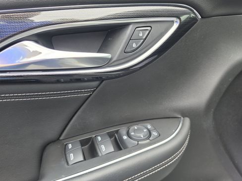 Used 2023 Buick Envision Preferred w/ Sport Touring Package AWD/4WD image 17